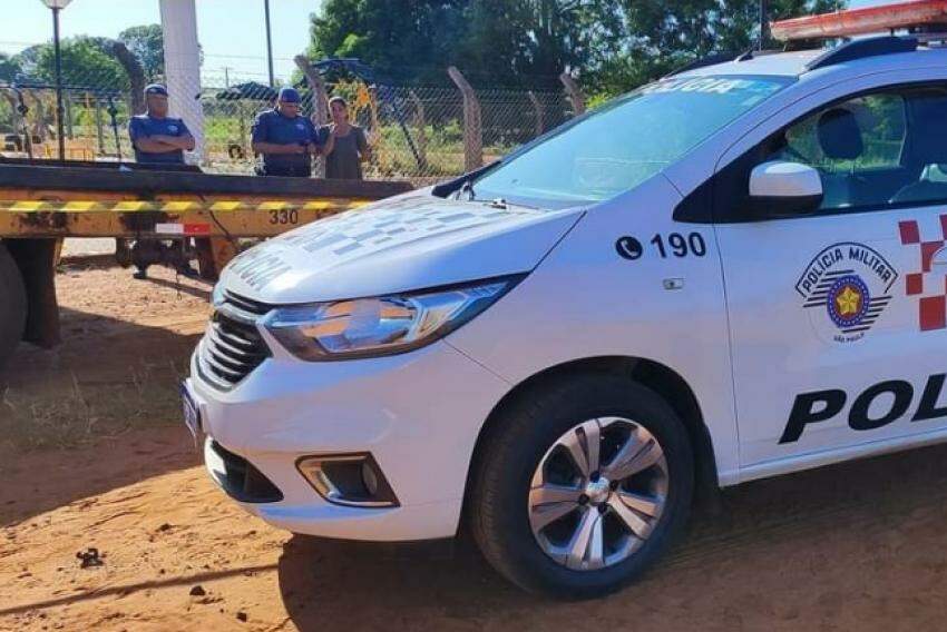 Homem Encontrado Morto E Arma Do Crime Deixada No Rosto Da V Tima