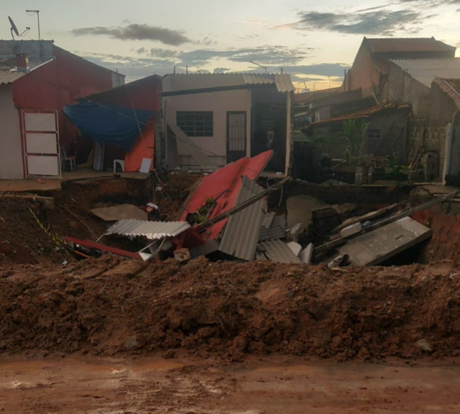 Casas atingidas