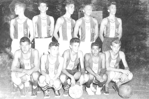 Esta foto foi publicada há algum tempo aqui na coluna, mas hoje fazemos questão de um replay, até como homenagem a um ilustre e querido francano, falecido esta semana, em São Paulo. Falo do Procurador da Justiça aposentado, William Wanderley Jorge, que fo