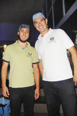Sucesso em seu espaço  gourmet: Estevão Barros e  Marcel Paludeto