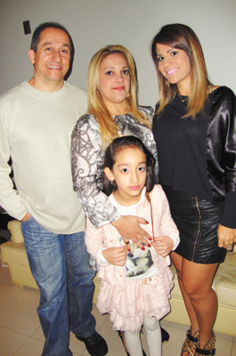 Luiz Roberto Salles, Rose  Salles, Tatiane Rodrigues  e Raphaely Salles