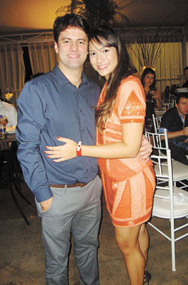 Ambos médicos: Diogo Moreira e Gabriela D. Barbosa casar-se-ão em setembro