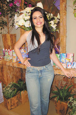 “Jussara 60 Anos”: Christyane Menezes (uma das recepcionistas)