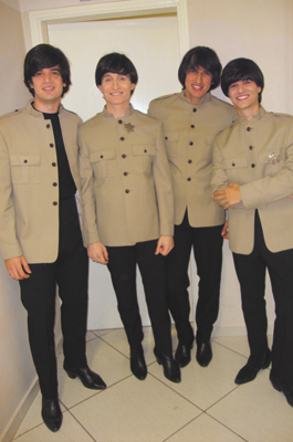 The Beatles One. Sucesso. Teatro Municipal (sábado/26) lotado aplaudindo-os