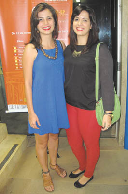 Ana Carolina Alves e Gabriela Romeiro (em longa  temporada na Irlanda)