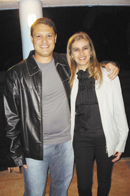 Mauro César Bassi Filho -Fernanda/Nanda. Ele  também vive niver  na segunda