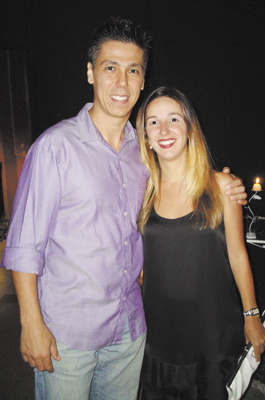 Helinho Rubens Garcia- Cristiane. Ela aniversaria  na 6ª. feira
