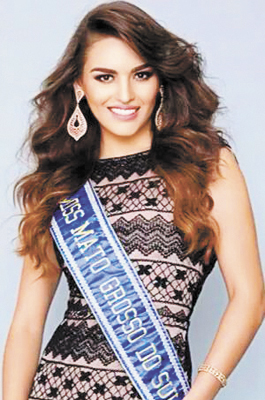 Érika Moura, exuberante beleza, de SC, concorre a Miss Brasil (dia 27 próximo, no CE)