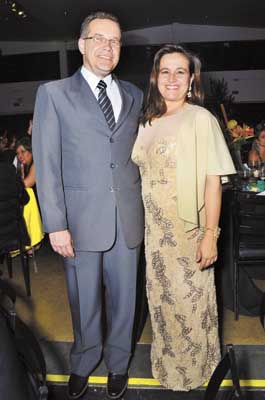 Fábio Pacheco-Carla.  Ela está com a 3ª. feira  repletíssima.