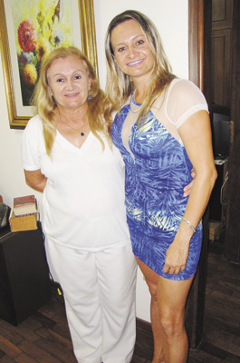 Maria Edméa Peixoto  e filha Mirna (que hoje  aniversaria)