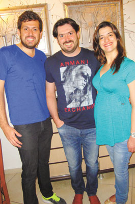 Rafael Navarro e Fábio  Navarro-Júnia (Helena  Faleiros Navarro vem aí)