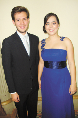 Padrinhos (em colunável nupcial): Gabriel Macedo e Anita Querino