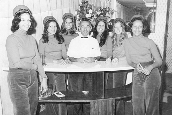 Irene, Vera e Rita são filhas do saudoso garçom José João, que trabalhou no Hotel Francano e outros restaurantes e clubes da cidade. Elas afirmam que ele serviu até a festa de noivado de dona Luiza Trajano e Pelegrino Donato. Faleceu aos 83 anos em agosto