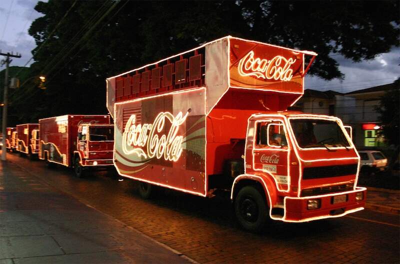 Coca Cola traz caravana de Natal para regi o