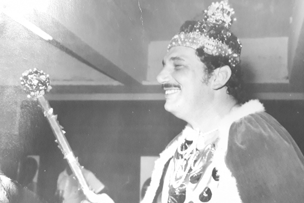 Ele foi um dos mais expressivos Reis Momos do Carnaval de Franca, no decorrer dos anos 70/80. Bons e animados tempos em que o médico Aníbal Vilela Moreira puxava o samba na avenida e nos salões, sempre demonstrando a maior alegria e animação. Além de médi