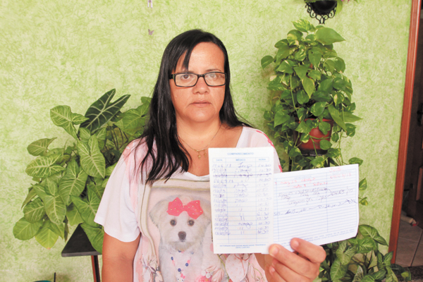 Arlete Aparecida reclama da dificuldade para conseguir horário com um psiquiatra no NGA