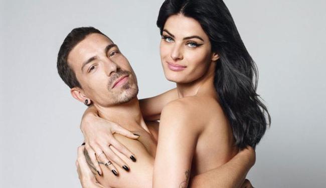 Di Ferrero e Isabeli Fontana 