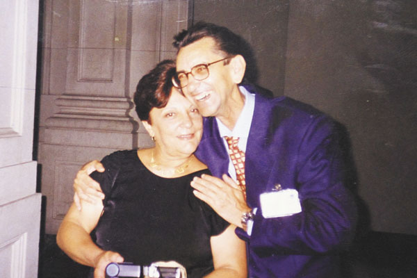 Estão completando 50 anos de feliz união o João Miguel Rodrigues Garcia (conhecido Miguelzinho do Itaú) e Heloísa Helena Vieira Rodrigues. O casamento deles aconteceu em 3 de setembro de 1966, na matriz de N. S. da Conceição, celebrado pelo saudoso Frei J