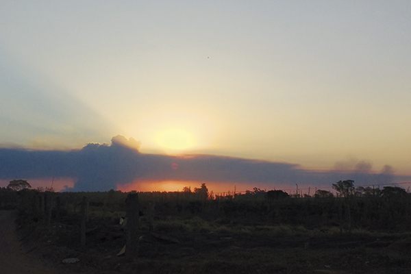 E o sol se despede de mais um dia em Franca. 