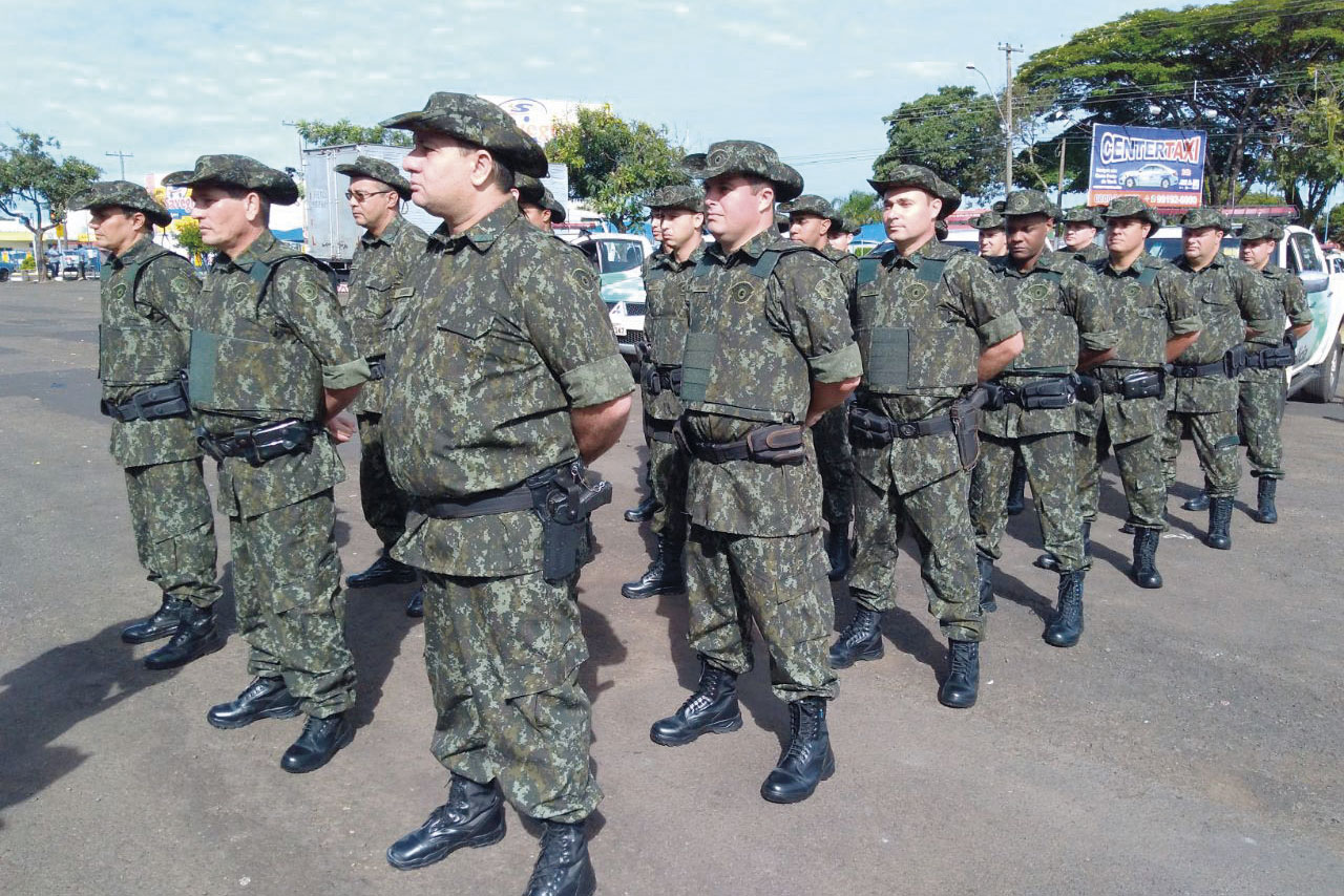O lançamento da roupa nova foi realizado na manhã de ontem, diante do Parque de Exposições 'Fernando Costa'