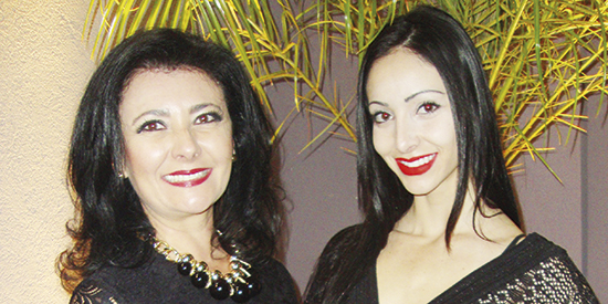 Lindas e chiques : Sabrina Cornélio Ribeiro e filha Ana Júlia