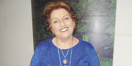 Lúcia Garcetti Ribeiro também prestigiou o leilão da APAE