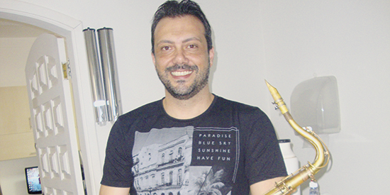 Beto Sápio: músico (Banda Republic), advogado e também escritor
