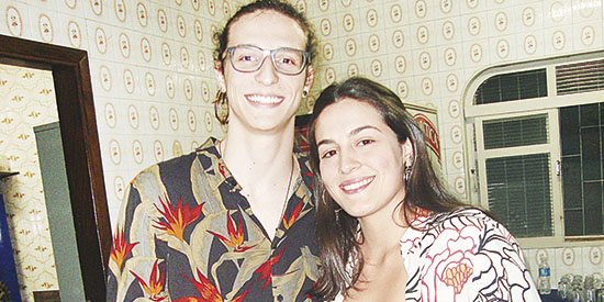 Vinícius Tofanin e Maria Ester Defendi em supercoquetel.