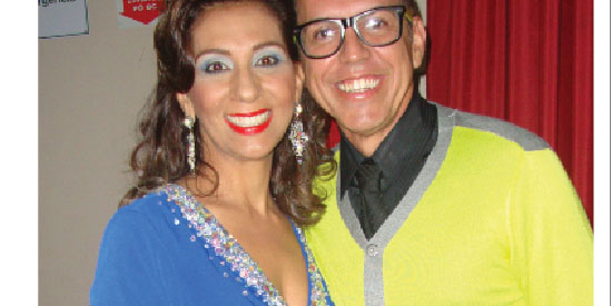 Amigos: Rosana Branquinho e Yves A. de Souza (trabalharam no MKT do Franca Shopping).