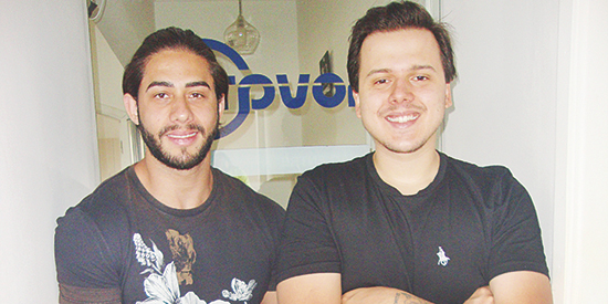 Novíssima dupla (sertaneja) francana: Álvaro e Marcelo