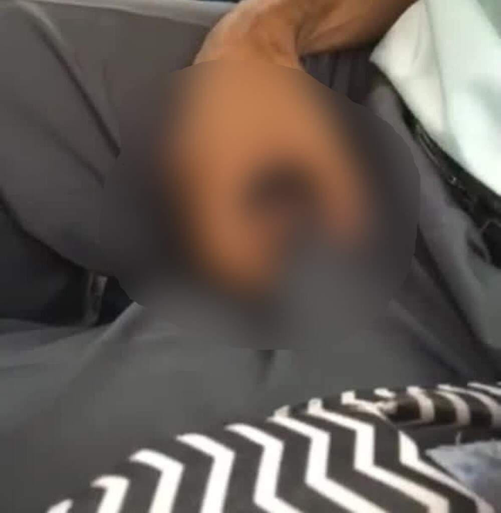 Mulher filma homem se masturbando ao seu lado dentro do ônibus