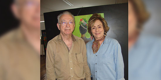 Casal Edevard Pereira-Mena Presotto (graduada biomédica, agora artista plástica).