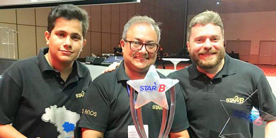 Premiados João Pedro, Juliano Arantes e Marcos Freitas
