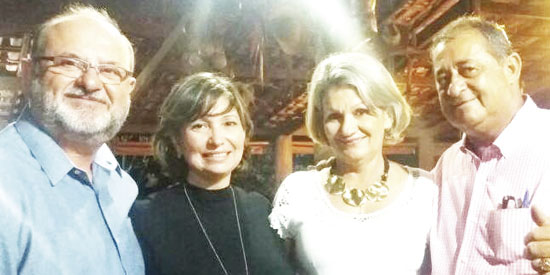No Rancho JP, Gicela Oliveira, o fotógrafo Andrade, Wilma e Carlos Pigrucci