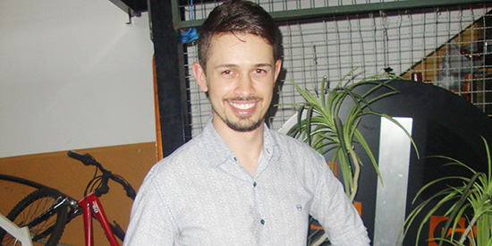 Profissionalíssimo: maestro Rafael Andrade.Em foco no Higininho