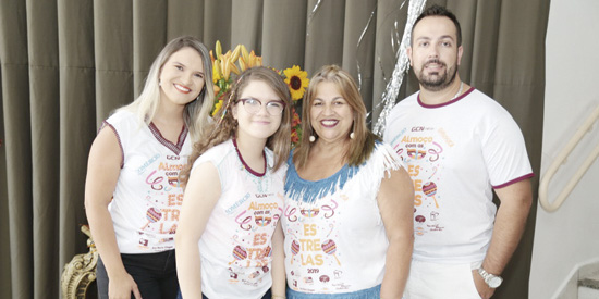 Letícia Santos, Lorena Santos, culinarista Ana Maria Chagas e Pablo Chagas