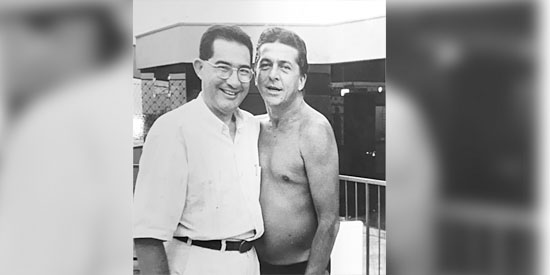 Arquivo/Memória: eu e Stepan Nercessian no então Hotel Plaza Inn, na piscina
