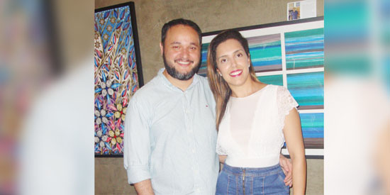 Ricardo (Marina Barcelos) Cassilhas: anfitriões no Café Aurora