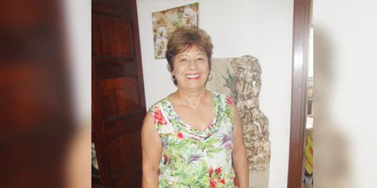 Inez de Oliveira, famosa visagista, aniversaria na quarta-feira