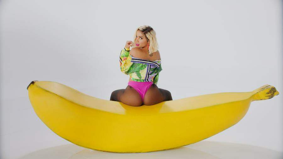 Anitta emplaca nove das dez faixas lançadas no Top do Spotify