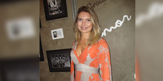 Gabriela Pizzo Furini (linda e chique) trabalhará com e-commerce
