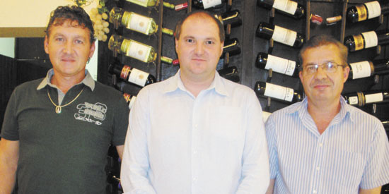 Os três comandantes da Nonno Grill: Alcir Conte, Odair Sartori e Maninho Barbieri
