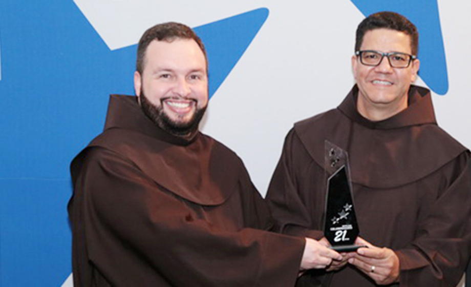 Queridos franciscanos Frei Luís Fernando Nunes Leite e Frei Fernando Santos na NC 2019