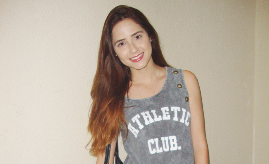 A jovem beleza de Carol Castro,especial para “Higininho”