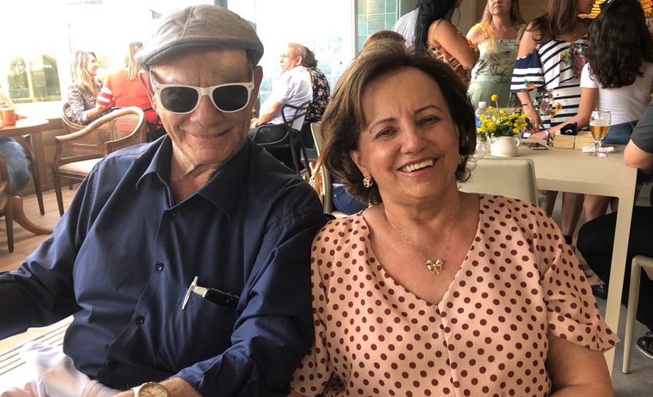 Fabio Celso de Jesus Liporoni e Niza Neila Almeida Liporoni, em Rifaina