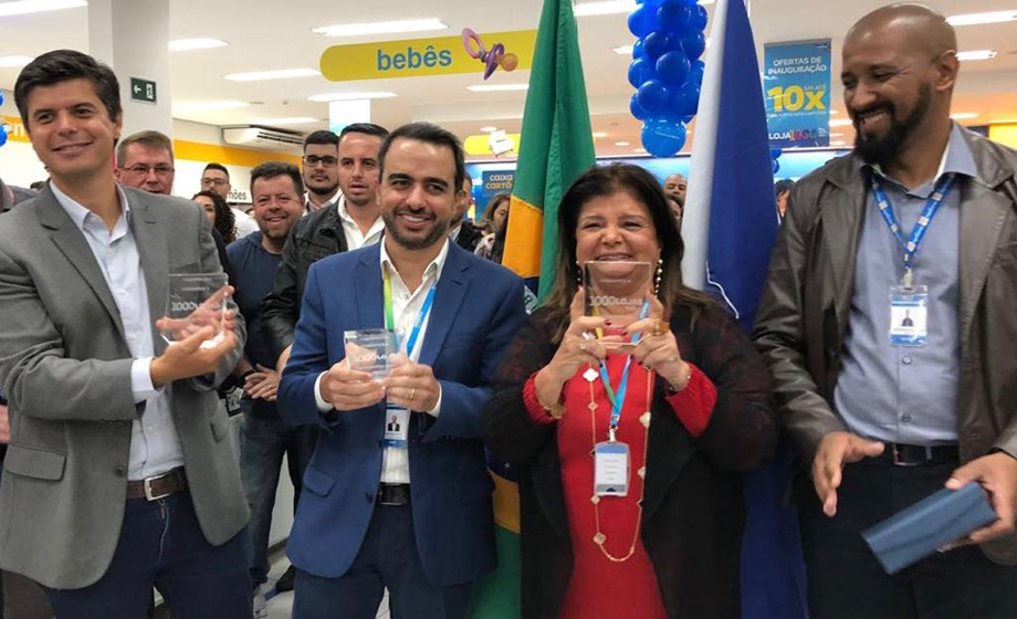 Frederico Trajano, Fabrício Garcia e Luiza Helena Trajano homenageados na inauguração da loja 1.000 do Magazine Luiza