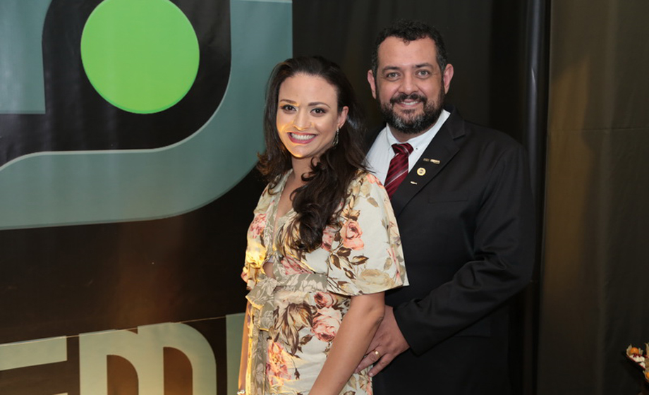 Marcus Mandara (SMN Tecnologia da Informação) e Thais Mandara, no Spazio
