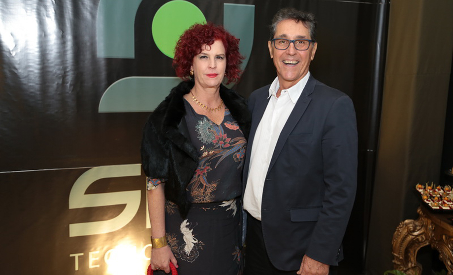 Flávia Lancha e Gabriel Oliveira, em tempo de emoções, no Buffet Spazio esta semana - Fotos: Studio Andrade