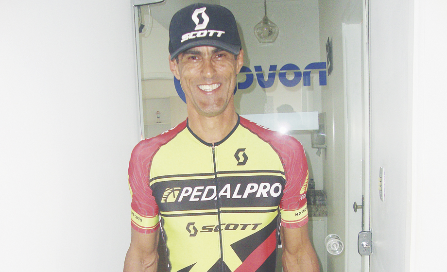 Um ciclista apaixonado/dedicado (muito): Carlos Henrique Barbosa