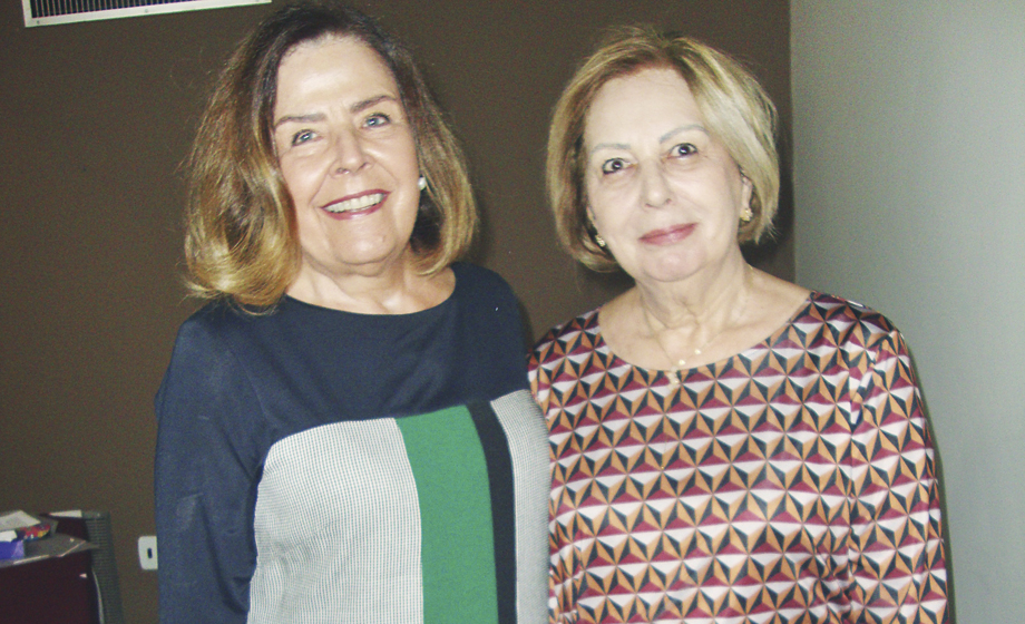 Sônia Godoy e Sônia Machiavelli no “Cinema e Psicanálise” (no Centro Médico)